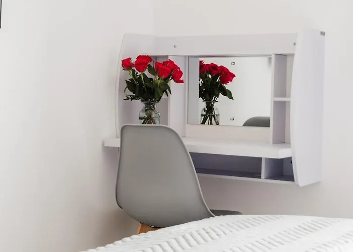 Seaforth House Apartment